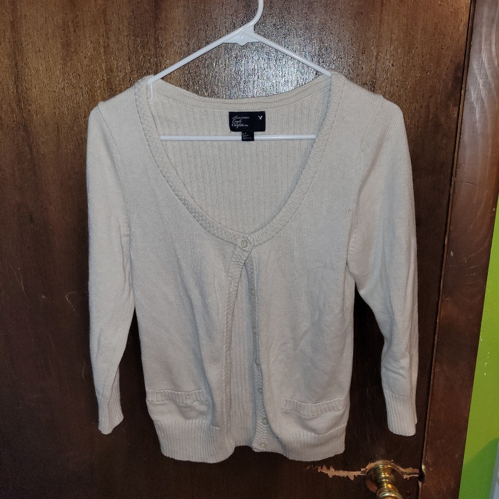 ♥️ EUC Women's/junior's size large American Eagle Outfitters cardigan